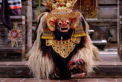 Barong y Kris Dance Barong y Kris Dance