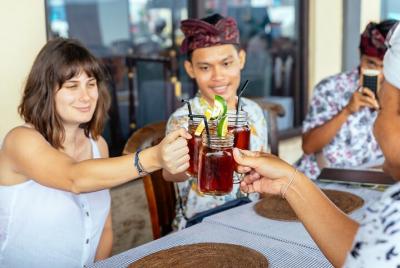 Withlocals your Way: Tour privado de comida 100% personalizado en