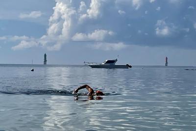 Lección de natación de inmersión total (TI)