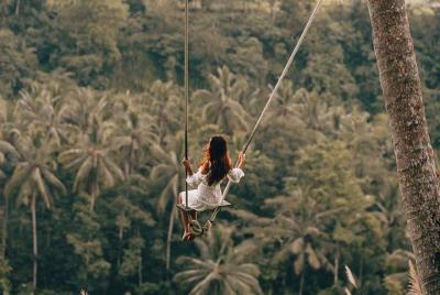 Ubud Jungle Swing con café gratis y transferencia de devolución