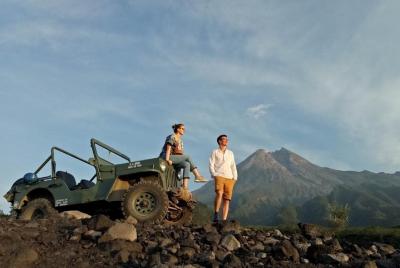 Yogyakarta Únete al tour en jeep: Monte Merapi Golden Sunrise, Bo