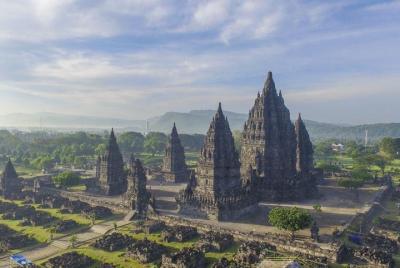 Templo Prambanan (Atardecer) - Ballet Ramayana