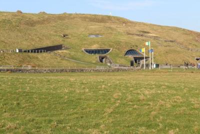 Tour de 2 días en automóvil privado de lujo por los acantilados d