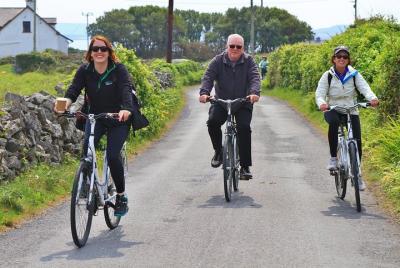 Tour de 7 días por Irlanda en grupo reducido por la gran aventura