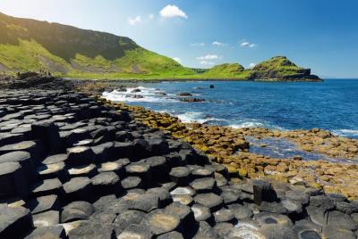 Recorrido privado en automóvil de lujo Giants Causeway e Irlanda 