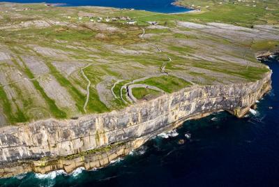 Ferry a Inis Mor (isla principal) desde Doolin Ferry a Inis Mor (isla principal) desde Doolin