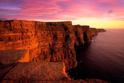 Excursión por la costa: acantilados de Moher, islas Aran y el rec