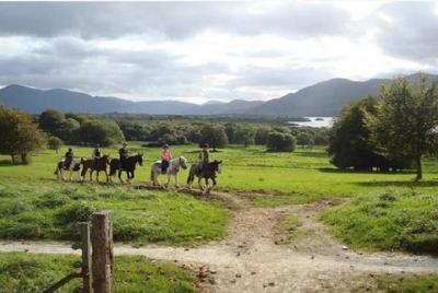 Cabalgata en el Parque Nacional Killarney. Co Kerry. Guiado. 1 ho