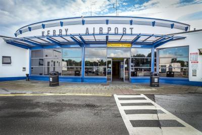 Traslado privado de lujo entre el aeropuerto de Kerry y Killarney Traslado privado de lujo entre el aeropuerto de Kerry y Killarney