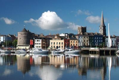 Recorrido a pie por los 10 lugares más destacados de Waterford Ci