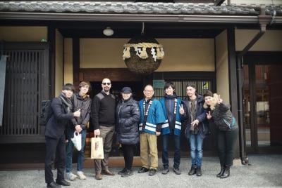 Experiencia de degustación de sake en Tenryo Sake Brewery en Gifu