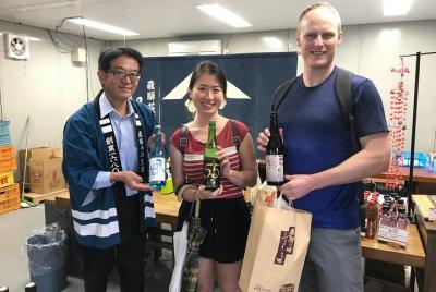 Recorrido a pie por la ciudad pacífica de Gero