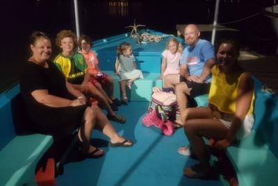 Tour Luminoso de la Laguna Luminosa por el Agua desde Ocho Ríos y Tour Luminoso de la Laguna Luminosa por el Agua desde Ocho Ríos y