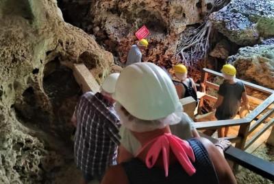 Excursión a las grutas de Green Grotto desde Kingston