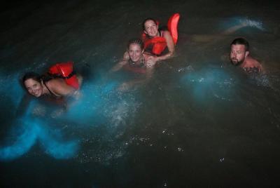 Excursión a la laguna luminosa y al agua reluciente desde la bahí