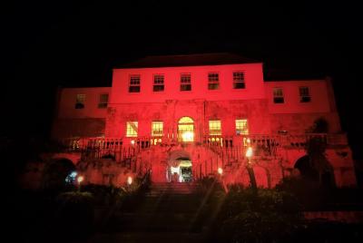 Tour nocturno de Rose Hall Haunted Mansion más Luminous Lagoon