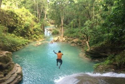 Combo Blue Hole and River Tubing de Ocho Rios