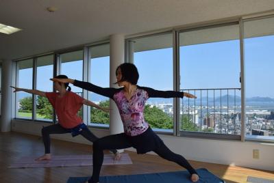 Retiro de yoga con oración y meditación en Hiroshima, una ciudad  Retiro de yoga con oración y meditación en Hiroshima, una ciudad