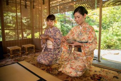 Disfrutemos la experiencia de la ceremonia del té en kimono Disfrutemos la experiencia de la ceremonia del té en kimono