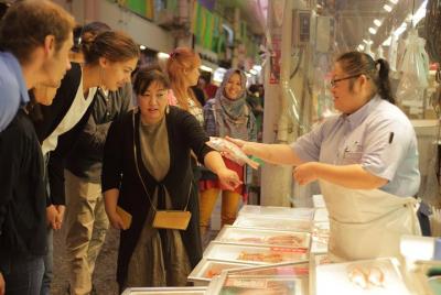 Visita al mercado de Omicho y clase de cocina Visita al mercado de Omicho y clase de cocina