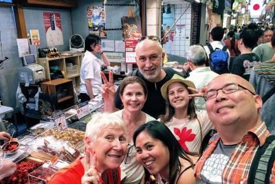 Excursión corta en el tour a pie del mercado Nishiki de Kyoto (gr