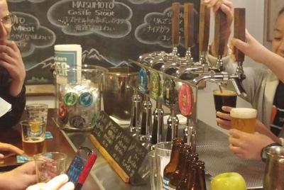 Visita a pie del castillo de Matsumoto, sake, comida y cerveza ar