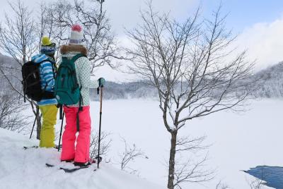 Senderismo con raquetas de nieve Shiga Kogen (curso Asahiyama)