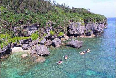 [Okinawa Onna Village] Más y más tours de aventura en kayak