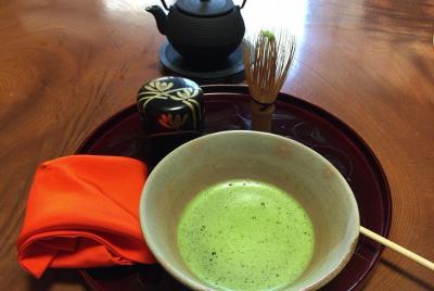 Ceremonia del té y elaboración de dulces en minamimorimachi