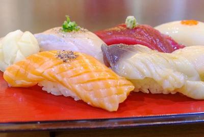 Tour privado: un recorrido para comer y caminar en la famosa ciud