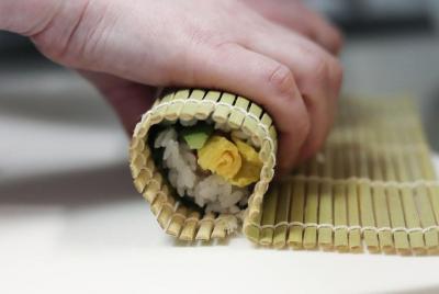 Aprende a cocinar platos japoneses con un delicioso local en Sapp Aprende a cocinar platos japoneses con un delicioso local en Sapp