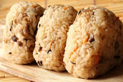 Mercado de bricolaje 'Obento' y Morning Trek