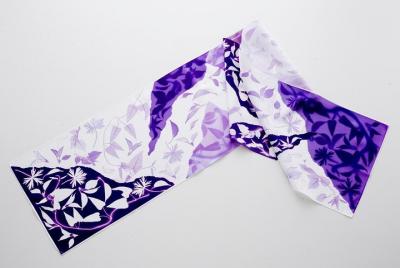 Cultura japonesa de Somemono en Tokio, teñiendo una estola con un