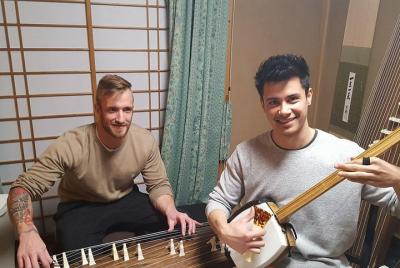 Tsugaru shamisen, Koto y Okinawa sanshin Actividad en Shinjuku, T