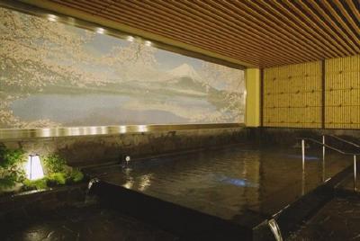 Aguas termales Thermae-Yu en Shinjuku.