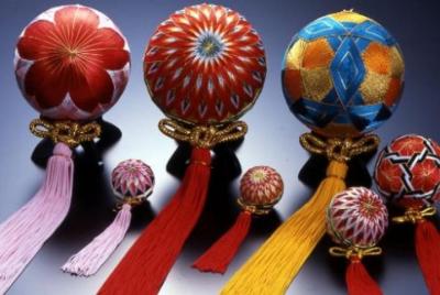 Gotenmari haciendo experiencia