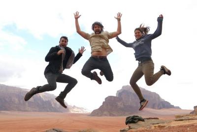 Wadi Rum Excursiones en jeep de 2, 3, 4 o 5 horas con guía beduin Wadi Rum Excursiones en jeep de 2, 3, 4 o 5 horas con guía beduin