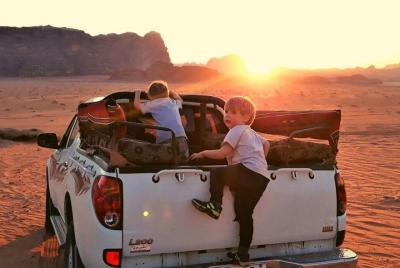 Jordan Horizons Tours: 02 Hrs Jeep tour en Wadi Rum