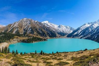 Excursión privada de un día al gran lago de Almaty Excursión privada de un día al gran lago de Almaty