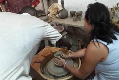 Grand Bassam City Tour & Taller