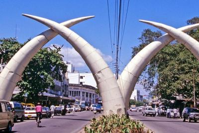Tour de día completo por la ciudad de Mombasa, Fort Jesus y Halle Tour de día completo por la ciudad de Mombasa, Fort Jesus y Halle