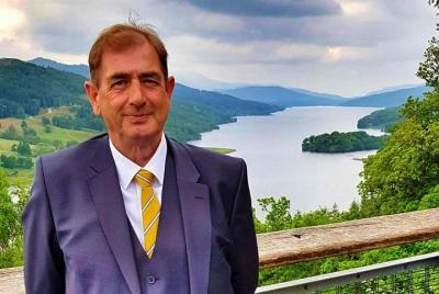 Traslado en taxi de lujo de Dundee a Edimburgo