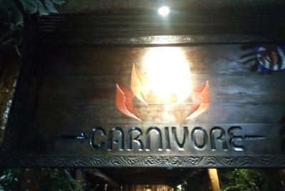 Restaurante Carnivore. Cena o almuerzo desde Nairobi.