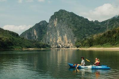 Tours privados: medio día en kayak en el explorador del río Nam K