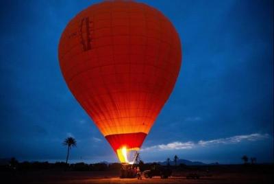 Globo aerostático - amanecer sobre las montañas del Atlas