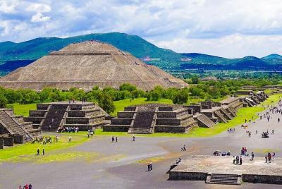 Excursión de 1 día a Ciudad de México y Pirámides de Teotihuacán