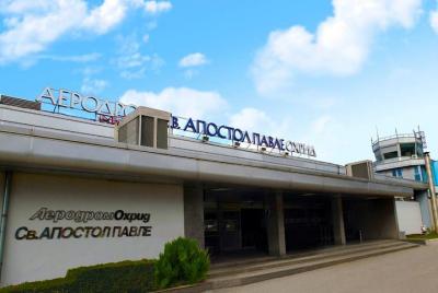 Hotel privado de traslado de salida a Saint Paul The Apostle Airp