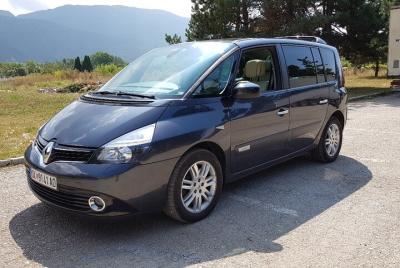 Traslado en grupos pequeños de Ohrid a Skopje