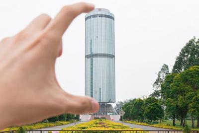 Mezquita Rosa y Kokol Hill Sunset Tour Mezquita Rosa y Kokol Hill Sunset Tour