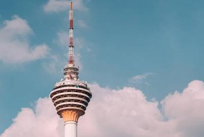 Torre de observación de Kuala Lumpur y recorrido por la ciudad